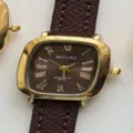 Montre à quartz carrée rétro pour femme avec bracelet en cuir marron et chiffres romains. - Boîtier Doré Cadran Café Bracelet Café
