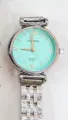 Reloj de cuarzo para mujer esfera verde menta correa de acero plateado muy elegante - Caja Plateada Esfera Azul