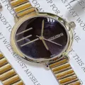 Reloj de mujer vintage dorado con correa de bambú y esfera negra de diseño clásico. - Caja Dorada Esfera Negra