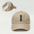 Gorra de béisbol caqui con cola de caballo y parche de letra negra I, sombrero ajustable. - Ajustable / Caqui Claro I