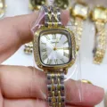 Vintage vierkante strass roestvrij staal dames horloge detailweergave met Romeinse wijzerplaat. - Two Tone Witte Wijzerplaat