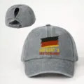 Casquette de baseball en denim gris lavé avec trou pour queue de cheval et drapeau. - Réglable / Gris