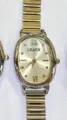 Reloj de cuarzo ovalado dorado para mujer, pulsera metal bambú vintage estilo elegante. - Caja Plateada Esfera Blanca
