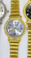 Montre quartz femme vintage en métal doré avec bracelet extensible et cadran argenté. - Tout Or Cadran Bleu
