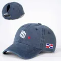 Verstellbare Jeans-Baseballcap mit Pferdeschwanz-Öffnung, RD-Stickerei und Flaggen-Patch. - Verstellbar / Marineblau