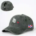 Gewerbliche Retro Washed Ponytail Baseballcap mit RD Stickerei und Flaggen-Detail. - Verstellbar / Armeegrün