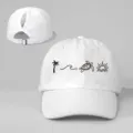 Detailansicht der weißen Pferdeschwanz-Baseballkappe mit Strandgrafik und verstellbarem Riemen. - Verstellbar / Weiß