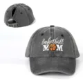 Gewerbliche graue Baseball Cap mit Pferdeschwanzöffnung und Basketball MOM Druck, verstellbar. - Verstellbar / Schwarz