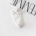 Calcetines cortos blancos de mujer con bordado en talón, ligeros para primavera y verano diario. - Talla única / Lazo