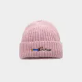 Joli bonnet en tricot rose pour femme, chaud bonnet d'hiver avec élégante broderie de chiot. - M (56-58cm) / Rose