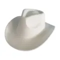 Gros plan détaillé d'un chapeau de cowboy occidental en suédine blanche, texture douce. - M (56-58cm) / Blanc