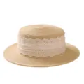 Beige platte strohoed met kantlint, elegante zomerse strohoed voor strand en vakantie - M (56-58cm) / Frisse Kant Lint + Beige Platte Top Strohoed