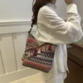 Sac à bandoulière ethnique bohème pour femme grand sac fourre-tout tissé tendance mode - Rouge
