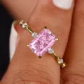 Anillo de oro con circón rosa talla radiante, anillo de compromiso de lujo. - Talla 5 / Rosa