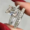 Conjunto de anillo de compromiso corte radiante alianza pave diamante joya chic - Talla 5 / Oro blanco