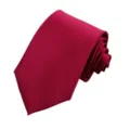 Cravatta da uomo rosso scuro classica per abbigliamento formale aziendale, design elegante. - Rosso scuro