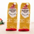 Dicke flauschige Weihnachtssocken mit süßem Weihnachtsmann-Design, warme gelbe Wintersocken. - 1 Paar (Ornament Kugel Verpackung) / Gelber Weihnachtsmann