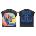 Vista detallada de la camiseta negra de manga corta con gráfico streetwear y diseño vintage. - S / Negro