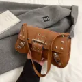 Sac à épaule moto à clous marron, sac à main tendance en cuir PU pour femmes - Marron