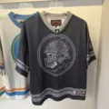 S / Tops / Black/Gray Collar