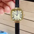 Montre quartz carrée rétro pour femme avec chiffres romains et bracelet en cuir noir élégant. - Boîtier Doré Cadran Doré Bracelet Noir