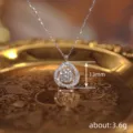 Μινιμαλιστικό στρογγυλό κολιέ με μενταγιόν για γυναίκες, κομψό καθημερινό αξεσουάρ με λαμπερές πέτρες. - Κανονικό Στυλ (XL1512) / Λευκόχρυσο