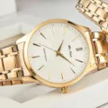 Montre quartz en acier inoxydable doré avec cadran blanc, accessoire de mode élégant. - Tout Or Cadran Blanc Homme