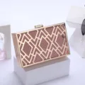 Γεωμετρική τσάντα βραδινή clutch με γκλίτερ και μεταλλικό σκελετό για γυναικεία πάρτι. - Ροζ