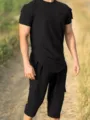 Set t-shirt manica corta waffle nero e pantaloncini cargo da uomo dettaglio vestibilità. - Taglia S / Top e Pantaloni / Nero