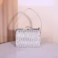 Elegant sac de soiree argente en strass avec poignee superieure et bandouliere femme. - Aiguille en argent