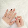 Uñas postizas hechas a mano con estampado de leopardo rosa nude, lámina de oro y pedrería. - XS / Óvalo Mediano 23.5mm + Kit de Herramientas para Uñas