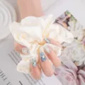 Uñas postizas cortas con diseño de flores azules y mariposas elegantes hechas a mano puntas - Estilo 010 Uñas Postizas