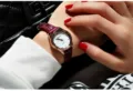 XINKON dames quartz horloge met stijlvolle lederen band en elegante wijzerplaat. - Paars