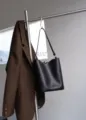 Black leather bucket bag minimalist casual shoulder commuting bag stylish accessory - Black