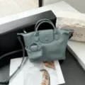 Stylish genuine leather tote bag with top handle and coin purse pendant for women - 31*9*20cm / Blue