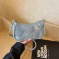 Stylish denim shoulder bag trendy casual cross body purse with elegant chain strap - Without Ornament / Blue