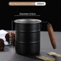 Zwarte roestvrijstalen mok met houten handvat, 500ml retro industriële stijl koffiekop voor outdoor. - 500ml Houten Handvat Retro Zwarte Bamboe Mok