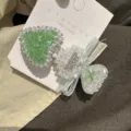 Barrette à cheveux cœur diamant vert menthe style coréen avec perles et élégant nœud papillon. - Grand Cœur Vert