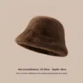 Cappello da pescatore in peluche marrone da donna, cappello invernale caldo, ecopelliccia - Circonferenza 55-59cm (Profondità 24cm) / Caffè