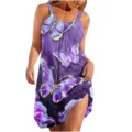 Sommer Strand Träger bedrucktes Kleid Detailansicht, mit violettem Schmetterling und Blumenmuster. - S / Kleider / Lilafarbener Schmetterling