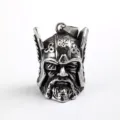 Pendentif Cloche Moto Guerrier Viking en Acier Inoxydable Rétro Casque Biker Charme - Cloche Casque de Guerrier Viking (06802)