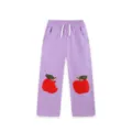 Paarse rechte meisjes broek met leuke geborduurde appel applicaties en comfortabele taille. - Bottoms / Paars (3249) / 5Y (115)
