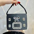 Schwarze Satin Strass Abendtasche für Damen, elegante Kristall Handtasche, Party Clutch Variante. - Schwarz
