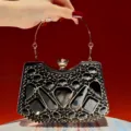 Bolso de noche negro con pedrería, elegante bolso de mano con asa de metal. - Negro