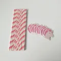 Pajitas de papel a rayas rosas con adorables decoraciones de unicornio para fiestas y bebidas. - Estilo Punto de Pegamento de Unicornio / Rayas Rosa Bicolor