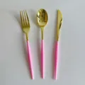 Wegwerp gouden plastic bestekset met roze handvatten voor feest servies decoratie. - Gouden Vork / Roze Handvat (1st)