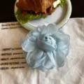 Pince à cheveux fleur en tissu bleu, accessoire de coiffure esthétique style français chic. - Bleu