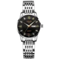 Vista detallada del reloj de mujer con esfera negra, números romanos y correa de acero inoxidable. - Correa de Plata de 9 Cuentas Esfera Negra