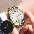 Orologio al quarzo bicolore classico con numeri luminosi, calendario e cinturino in metallo. - Stile Numerale-Bicolore Oro Quadrante Bianco