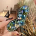 Barrette a cheveux en strass cristal vert elegance pince laterale brillante accessoire femme mode - Style de Coeur